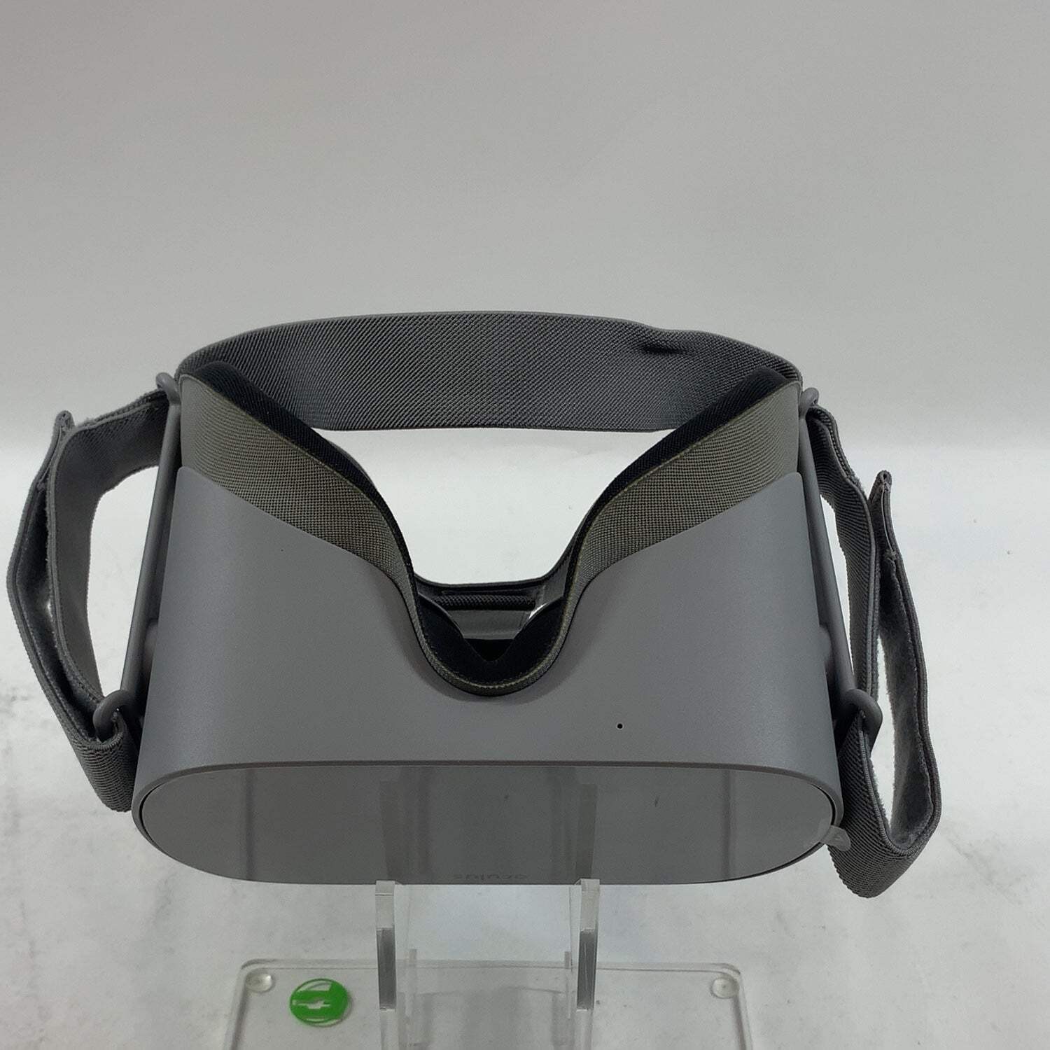 Oculus Go 32GB Standalone All-in-One VR Headset 301-00102-01