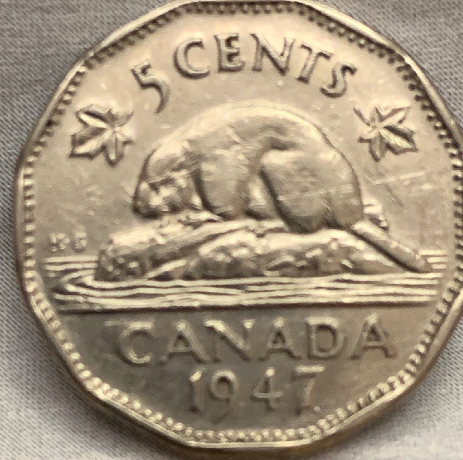1947 Canada 5 Cent Coin - Dot