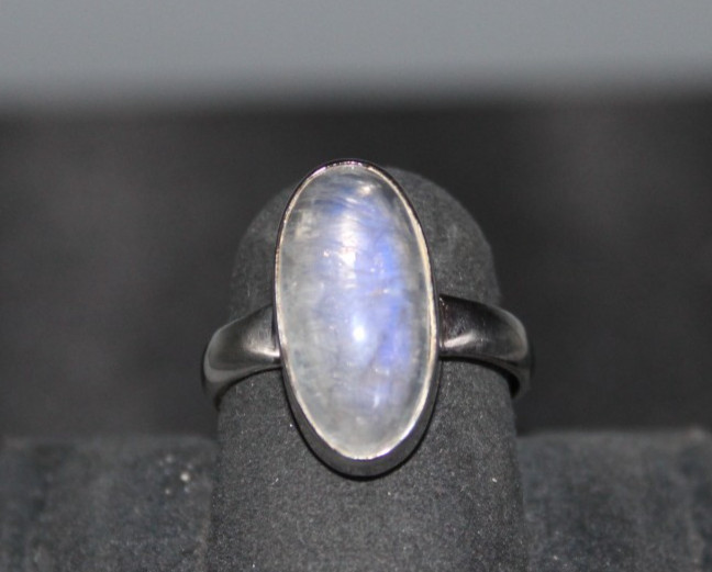 Rainbow Moonstone And Sterling Silver Ring Size 8