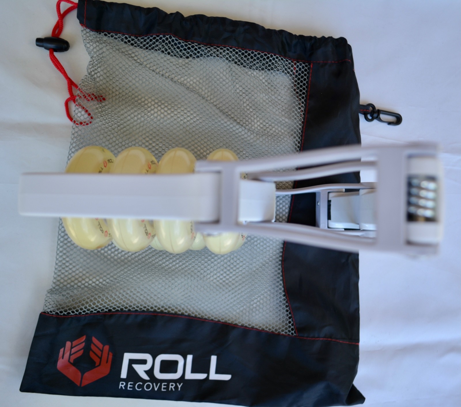 ROLL Recovery R8 Deep Tissue Massage Tool White