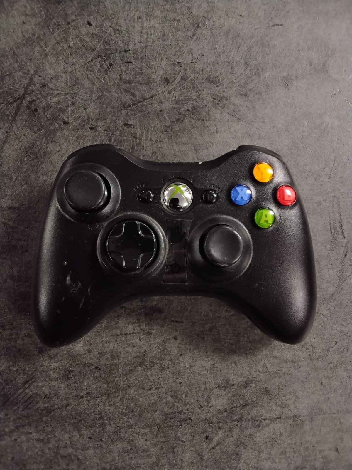 Microsoft Xbox 360 Wireless Controller - Black (FOR PARTS)