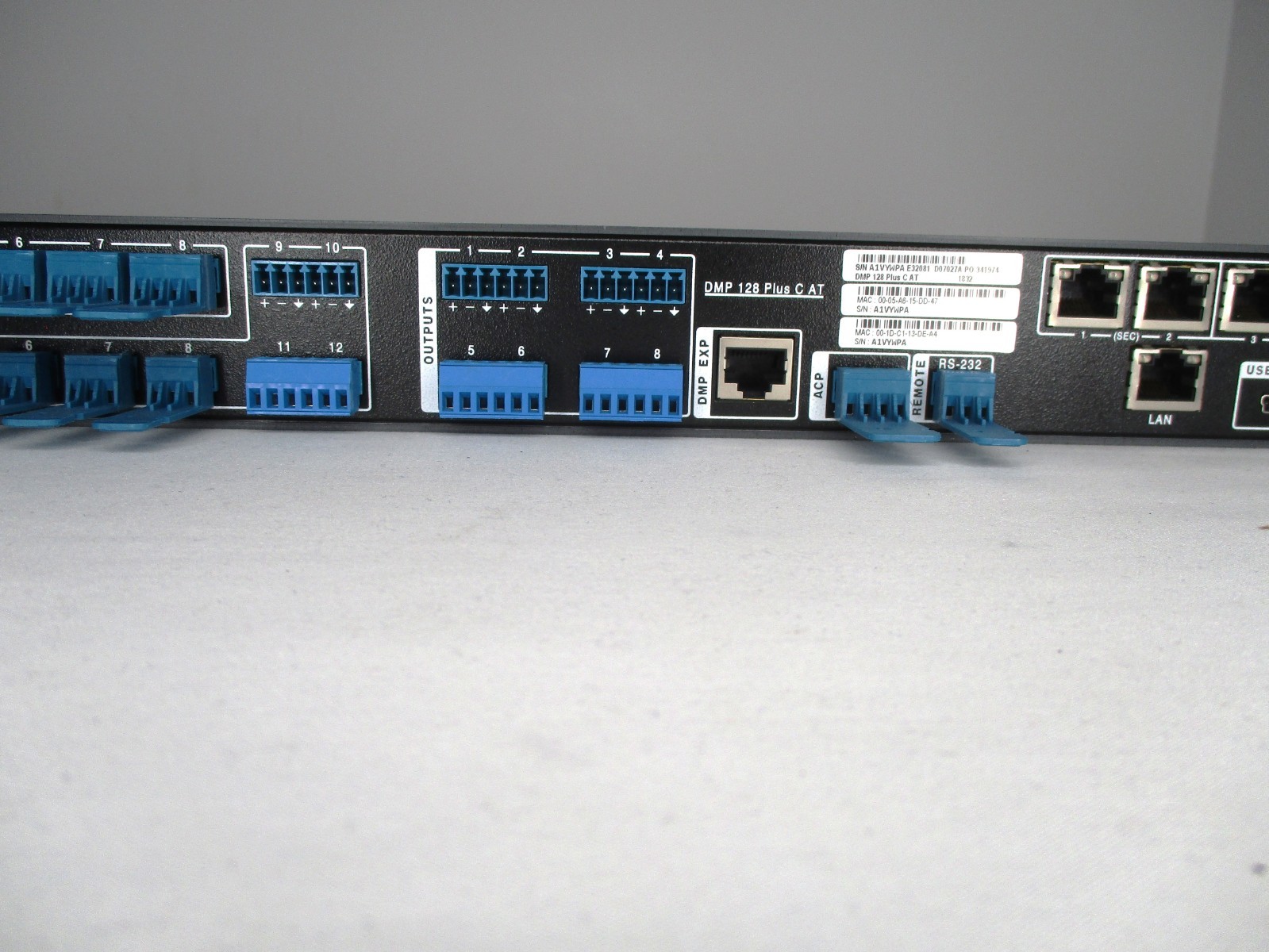 Extron DMP 128 Plus C AT 12×8 Digital Matrix Processor 60-1512-10