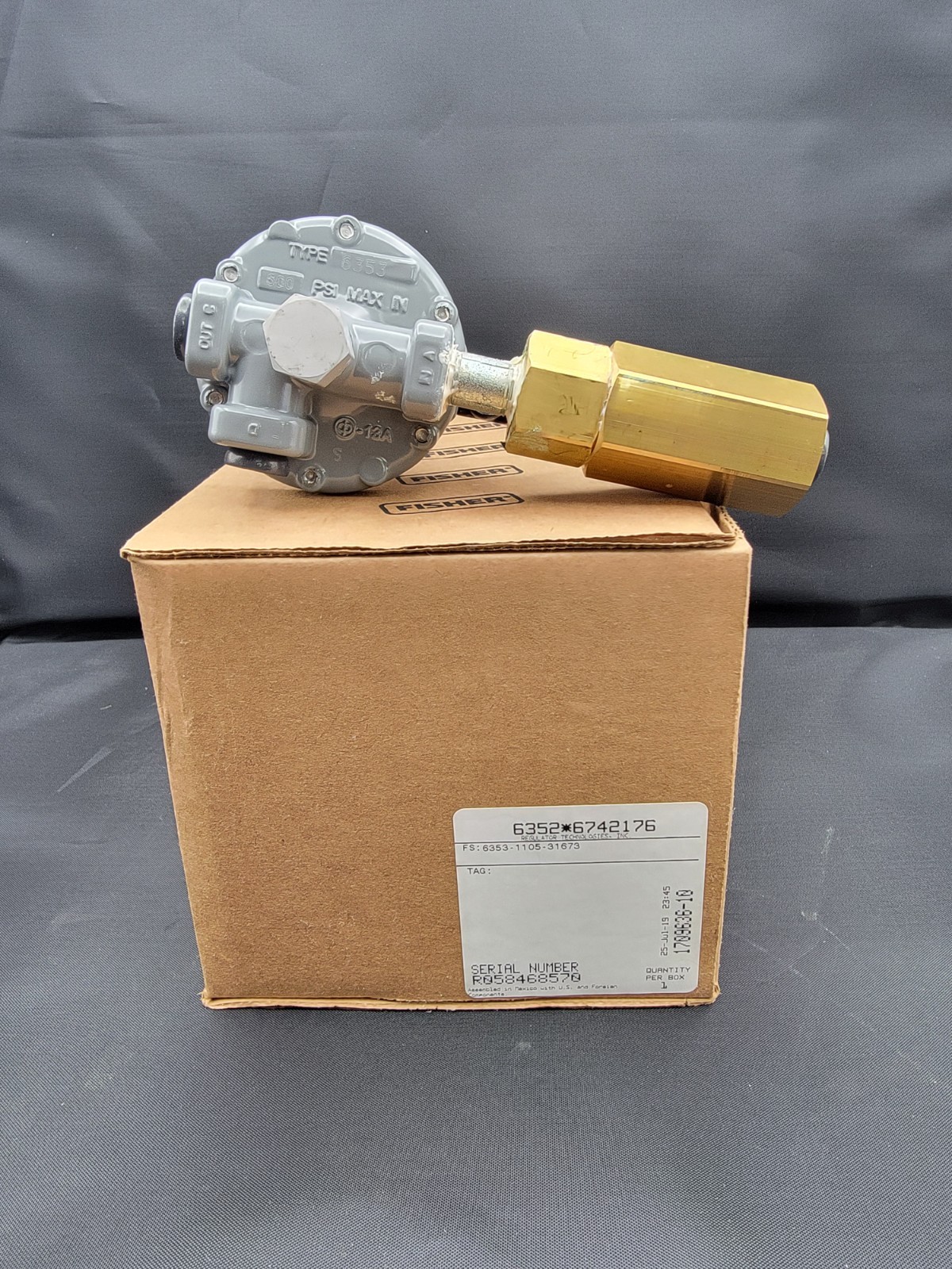 FISHER 6353-1 PRESSURE PILOT, 1/4"NPT, RANGE 3-40# TYPE 1098-EGR