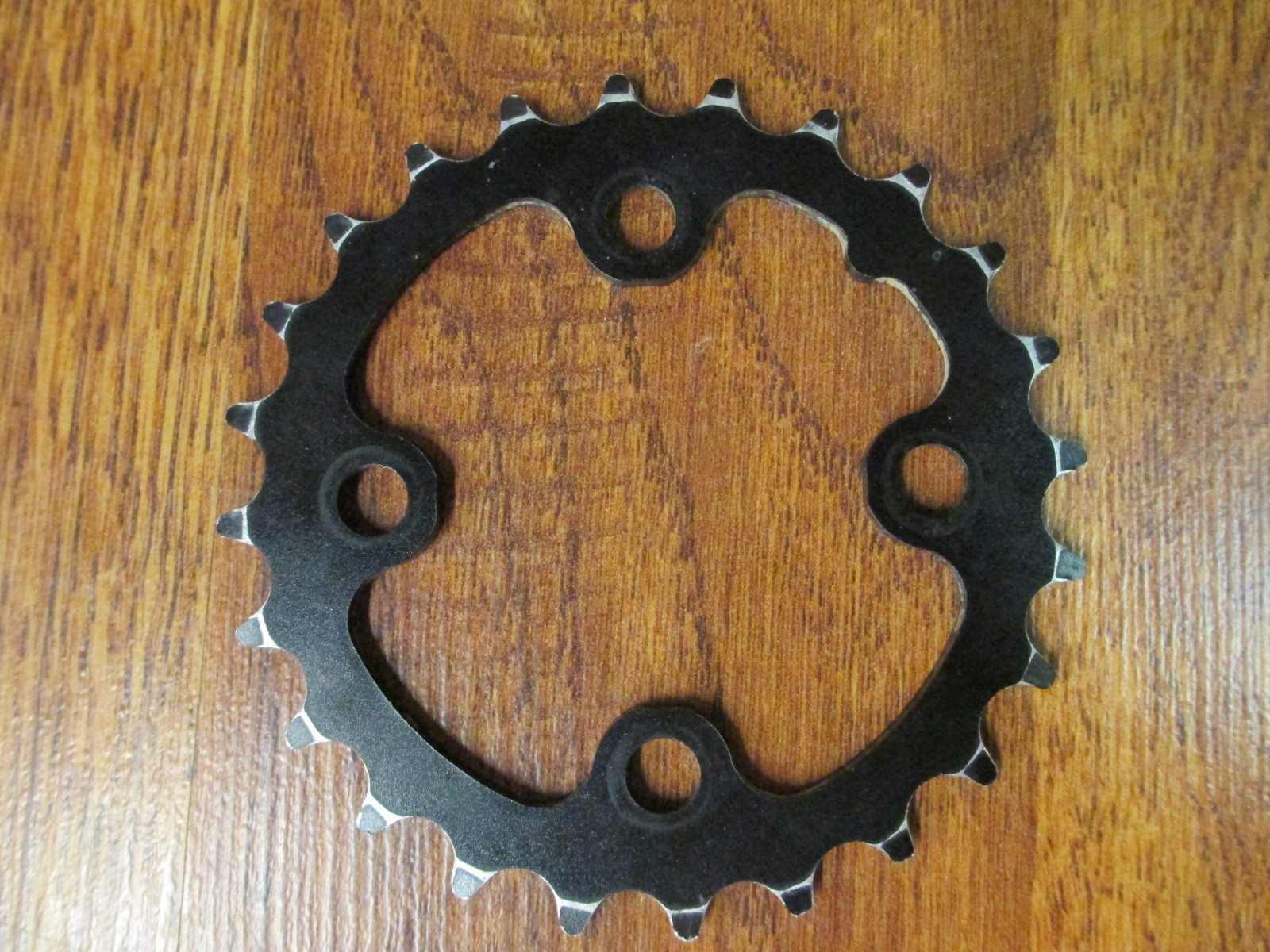 SRAM TRUVATIV 4 BOLT 64 BCD 24T CHAIN RING BLACK