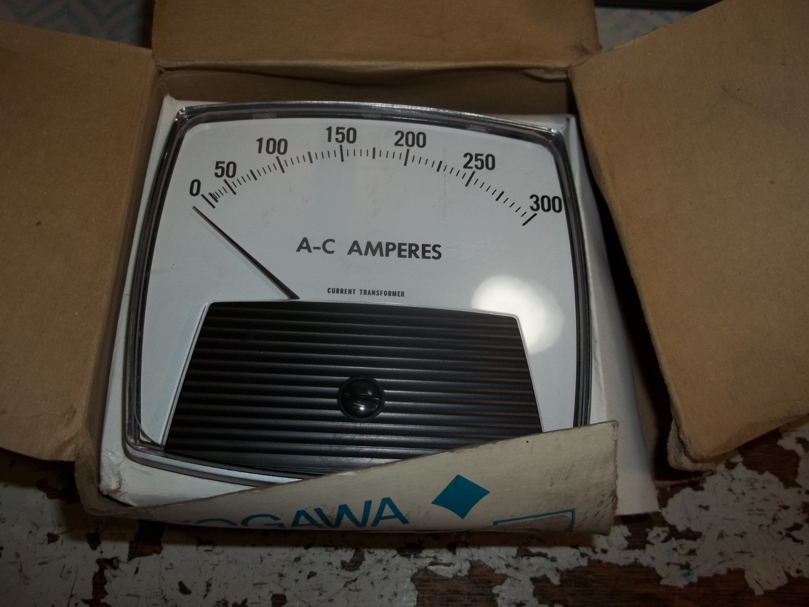 YOKOGAWA 0-300 AC AMPERES 250440LSRX MODEL 250 GAGE GAUGE (OO2)