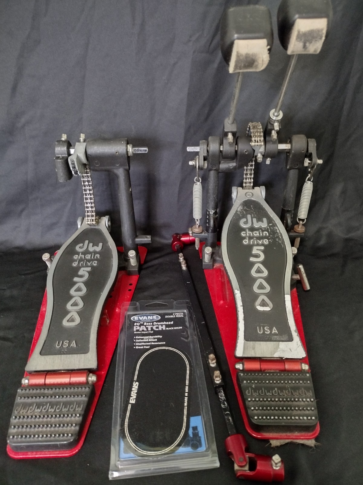 DW 5000 Double Kick Pedal w Drumhead Patch