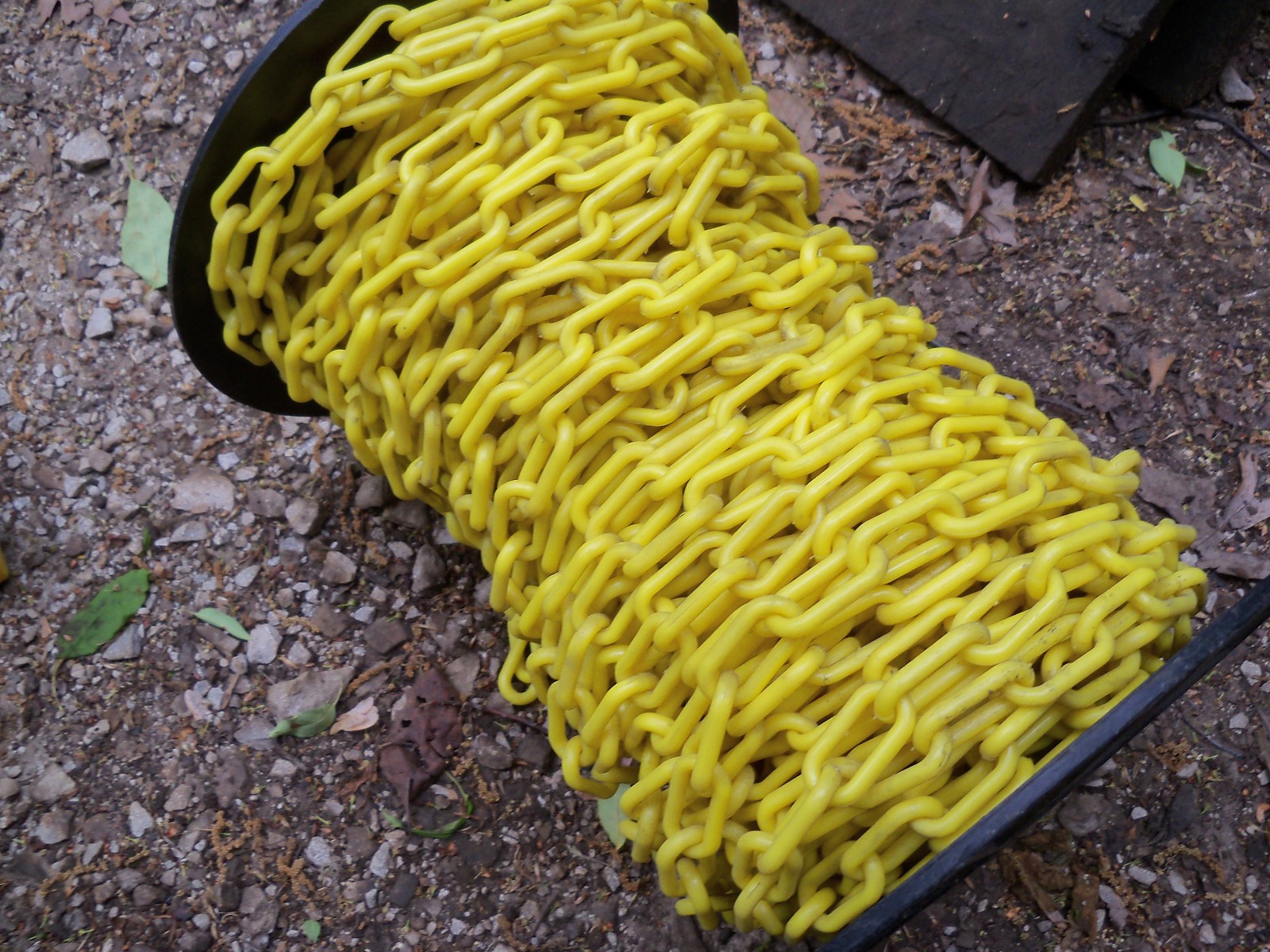 NEW Plastic Safety Chain 25 FT Barrier 1/4", 1.4", Yellow, Several Available