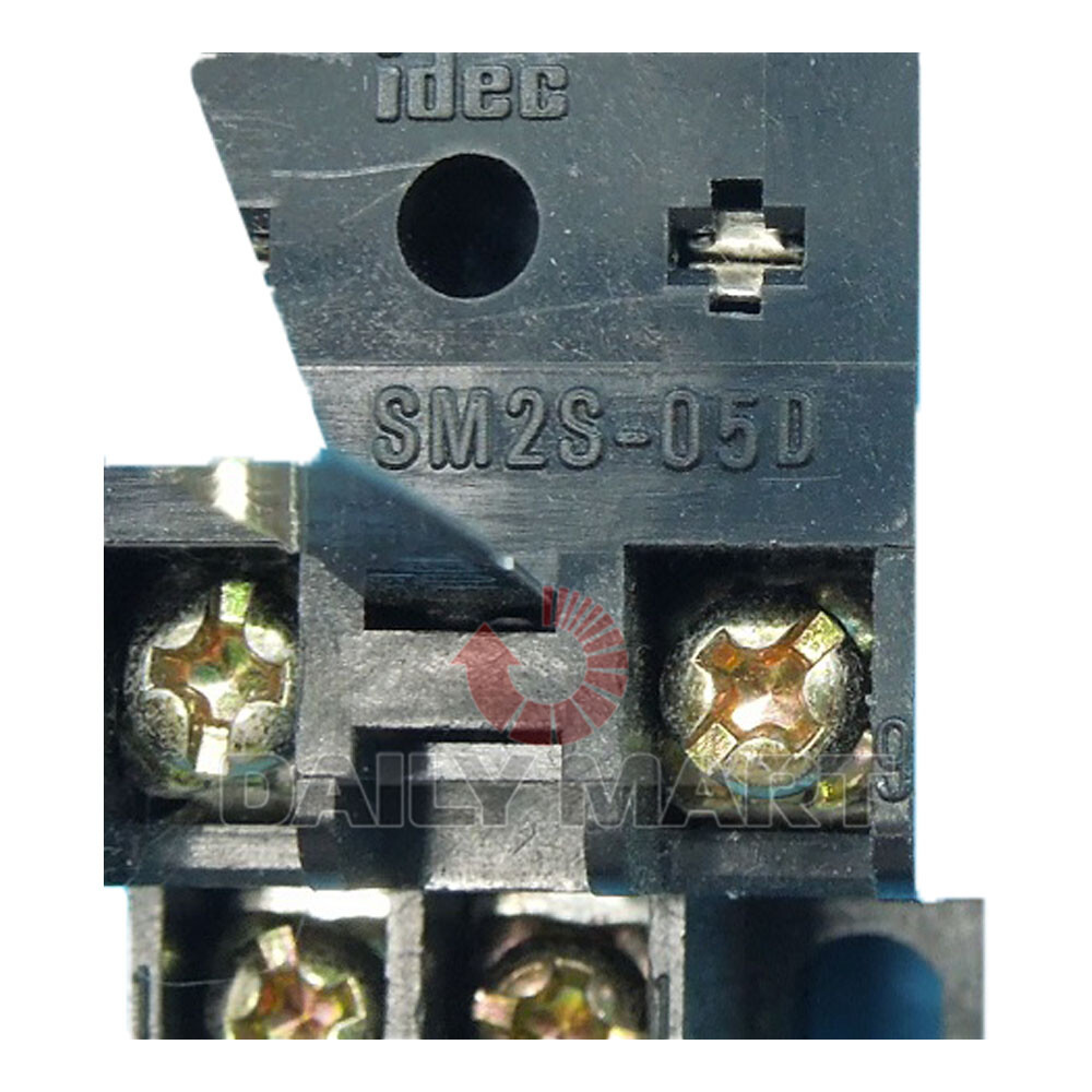 10PCS/New In Box IDEC SM2S-05D Relay Base