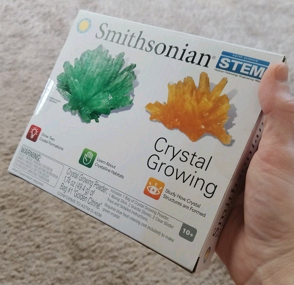 NEW IN BOX: Smithsonian STEM Crystal Growing, for Ages 10+