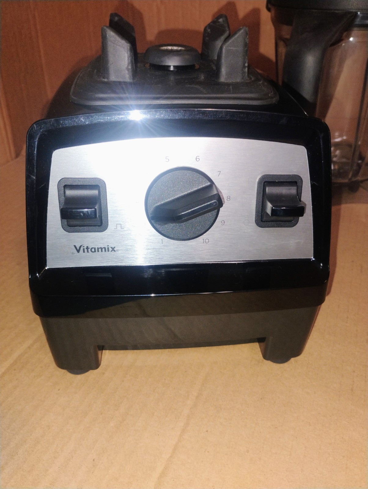VitaMix Blender VMO197 Black With Low Profile 64oz Container NICE