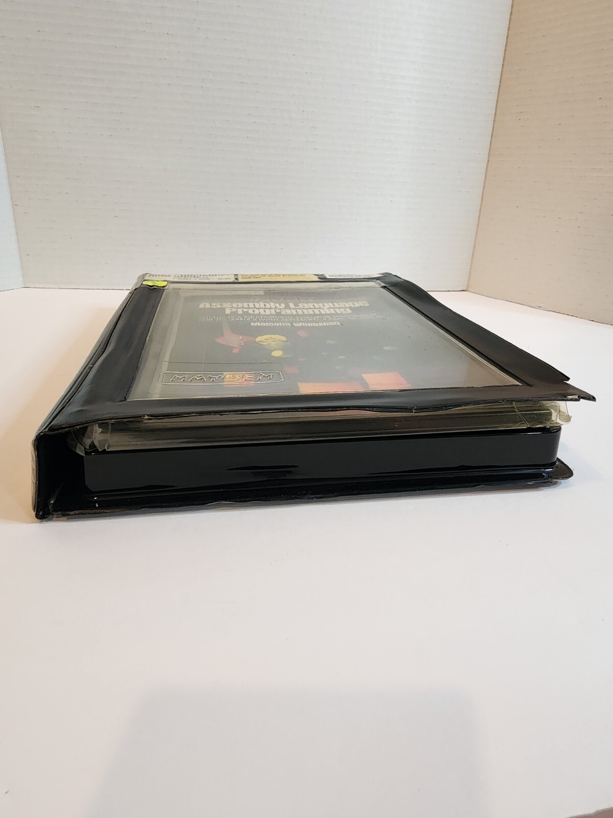 Apple Vintage 1984-Assembly Language Programming-Malcom Whapshott-W/Case & Disc