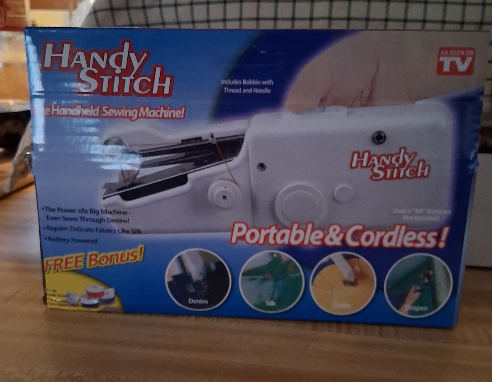 As Seen On TV Handy Stitch Portable Battery Powered Handheld Sewing Machine NEW
