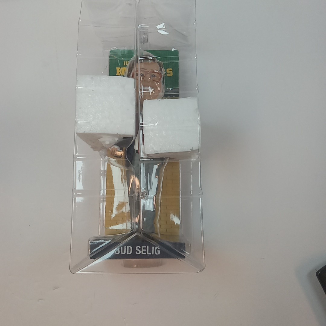 Bud Selig Bobblehead- Milwaukee Brewers 2015