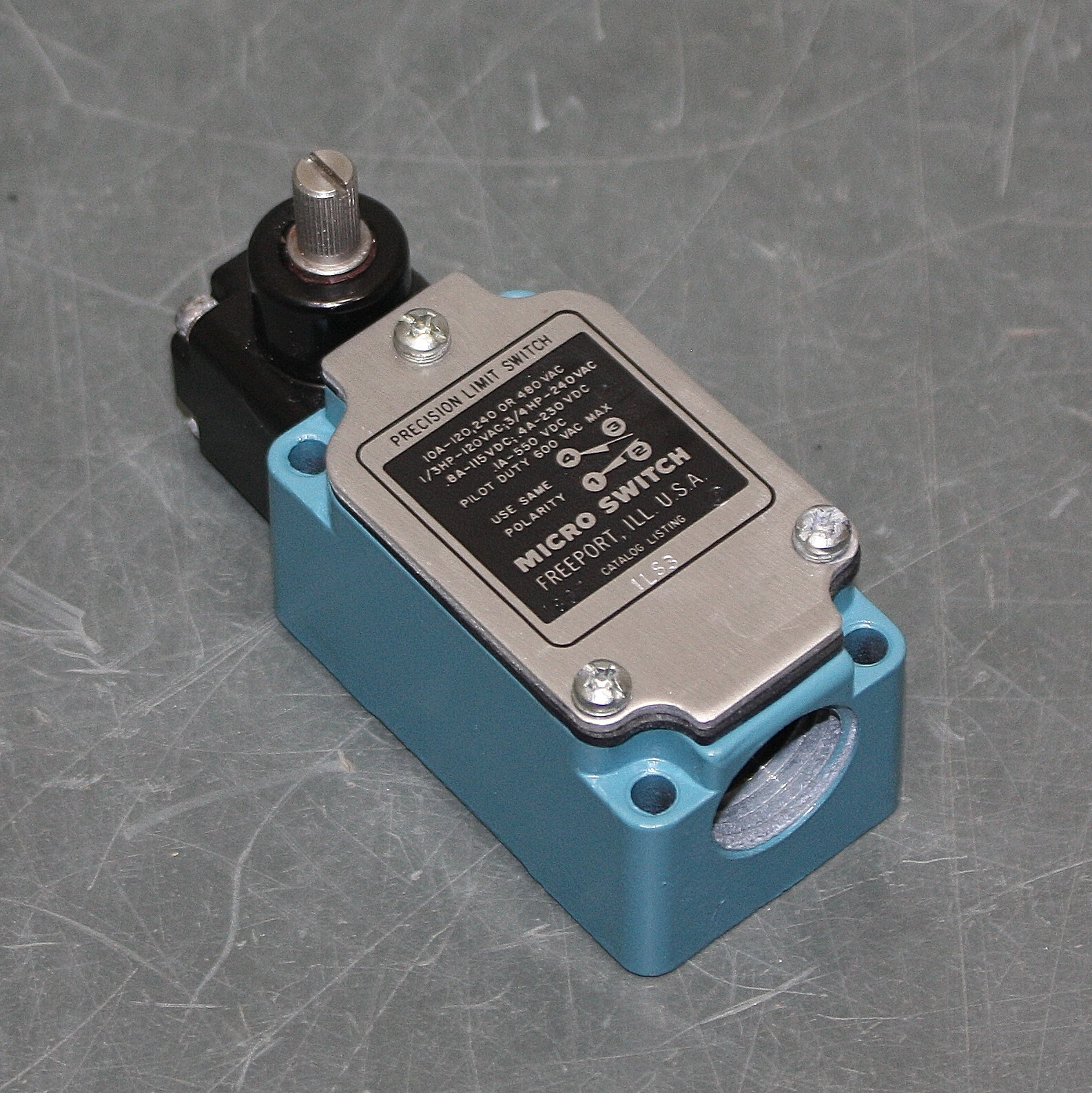 PARTIAL - Honeywell Micro Switch Rotary Limit Switch ILS3, 10A @ 480V AC