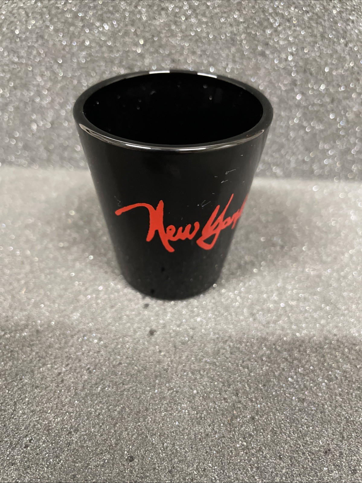 Vintage New Yok Sourvenir Shot Glass Black Red graphic