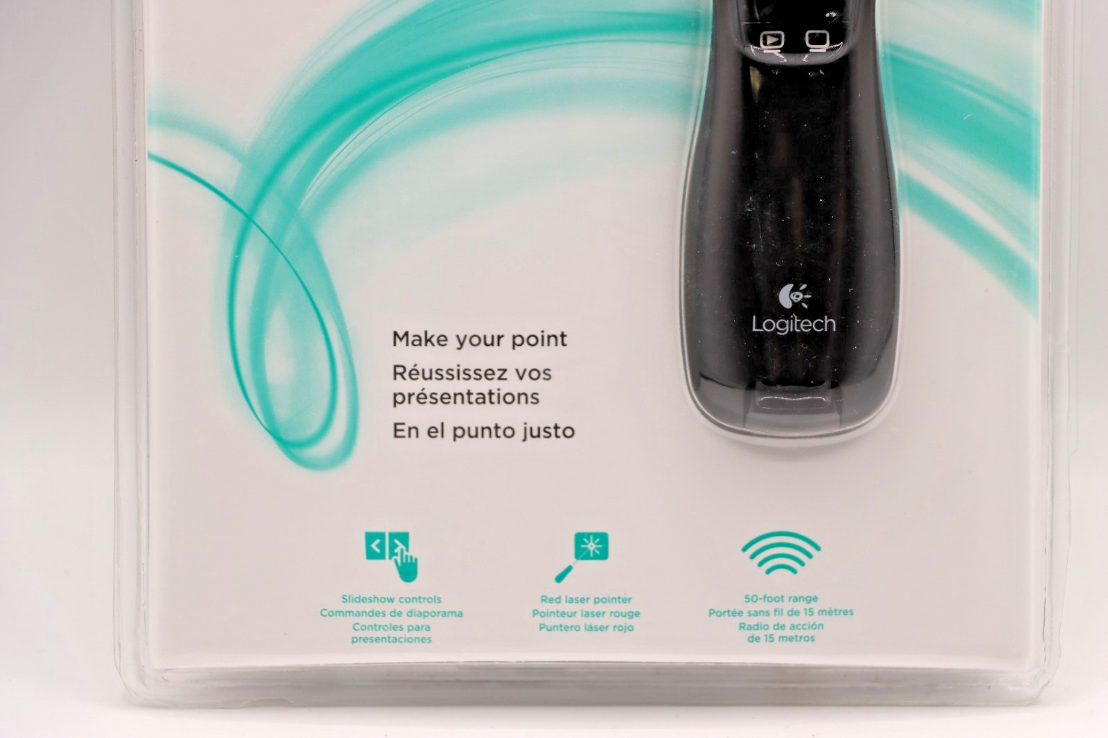 Logitech r400 Wireless Presenter Remote 50 ft Range Laser Pointer Slideshow
