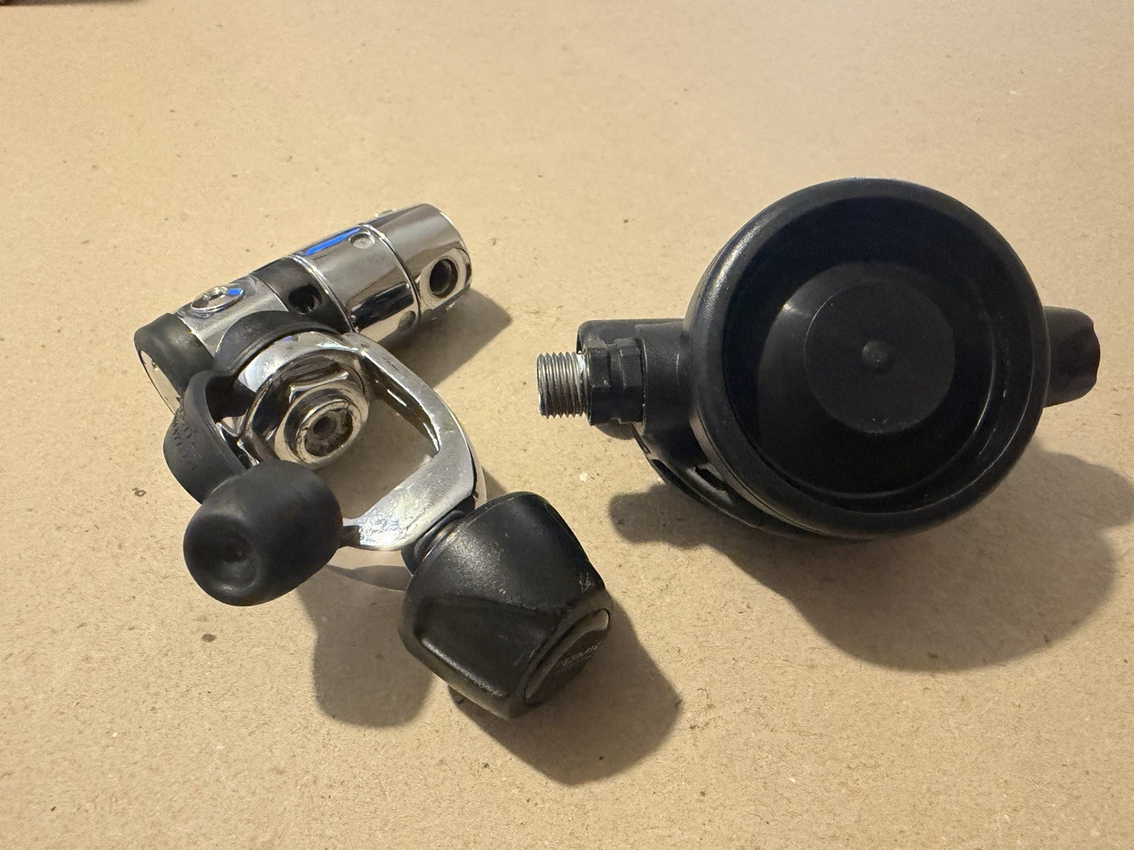Atomic Aquatics B1 Regulator Set (Swivel 1st)(Titanium 2nd)(Yoke) READ!