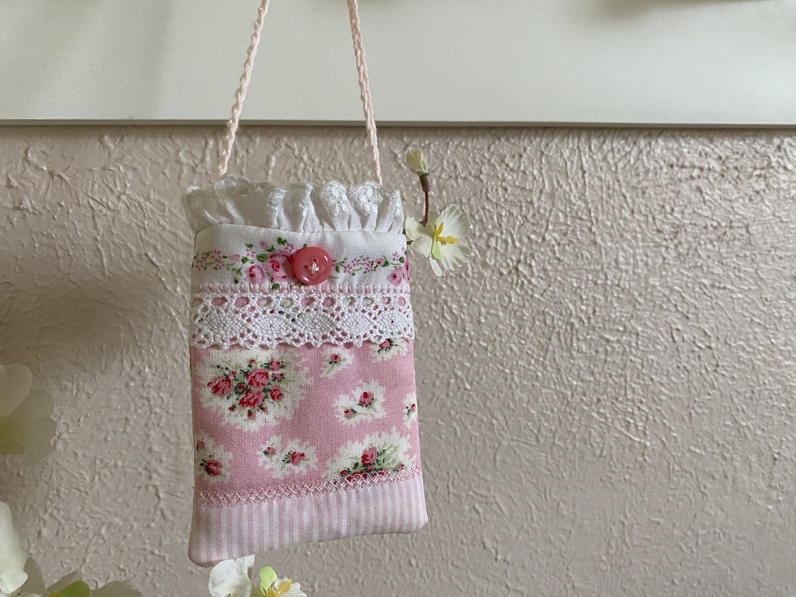 Pink Rosebud Gift Card Holder * NEW *