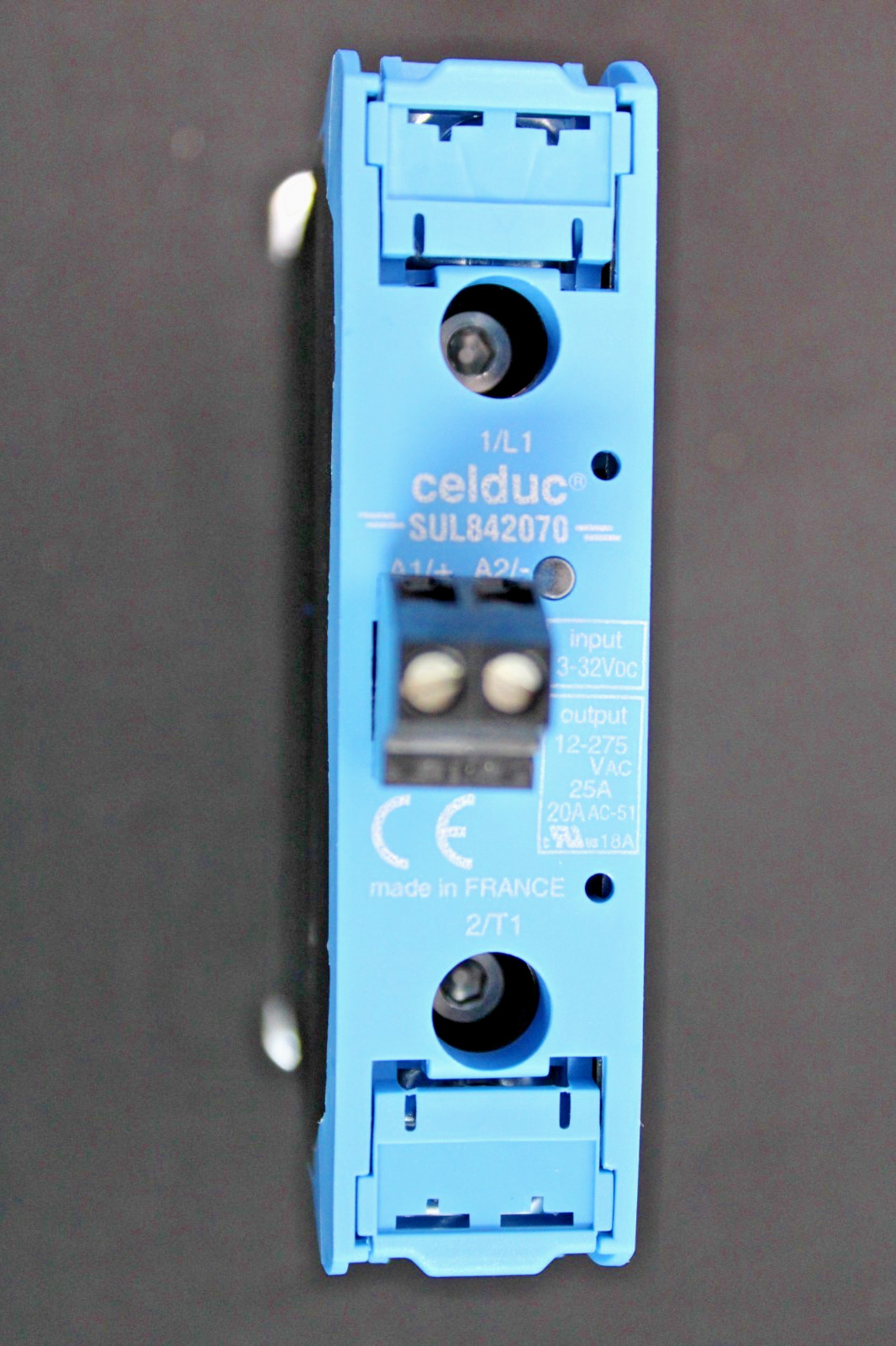 CELDUC SUL842070 Solid State Relay SSR Chassis / DIN RAIL NEW  FAST SHIPPING USA