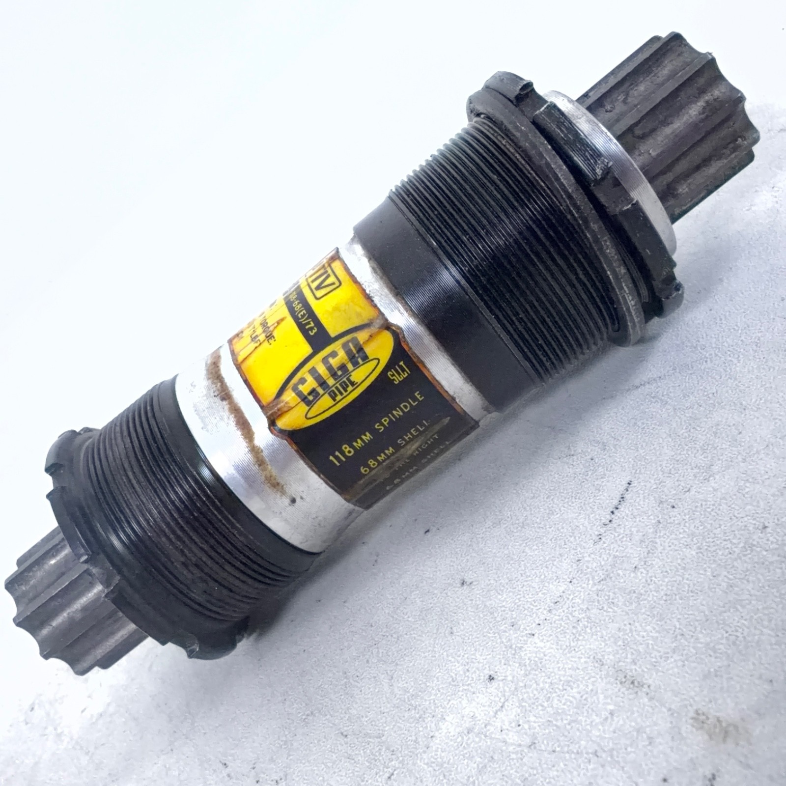 Truvativ BB-04-SPL-SLLT-118-68(E)/73 Giga Pipe Bottom Bracket Power Spline ISIS