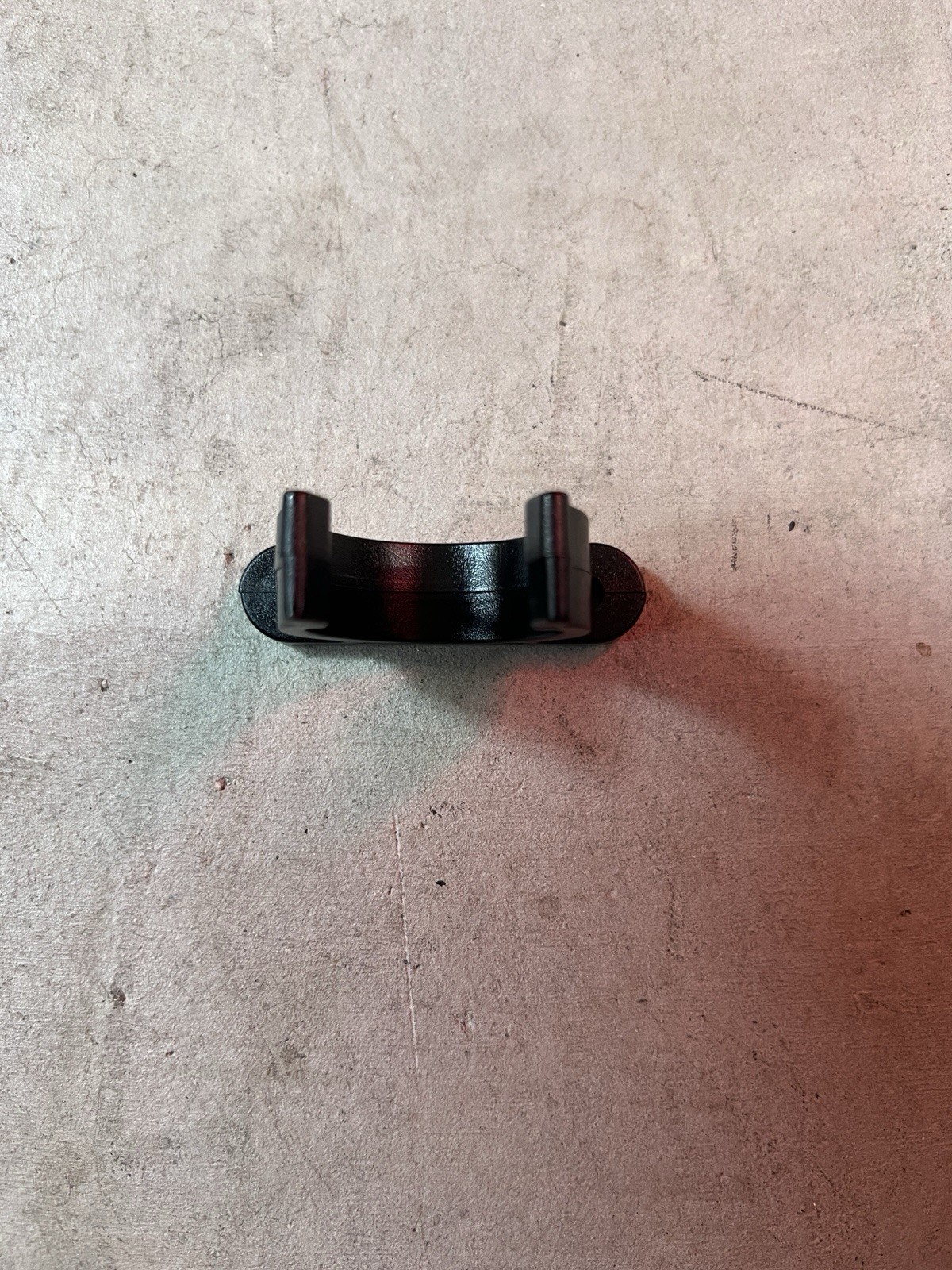 Element E50 /E100 Fire Extinguisher Mounting Clip Great Multi Surface Mount