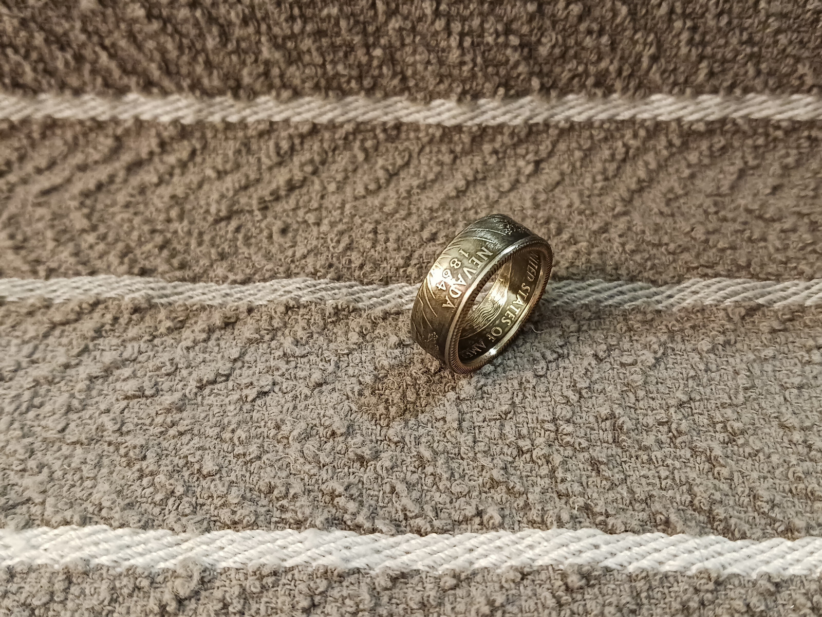 Nevada Handcrafted Washington Quarters coin ring, size 6 1/2   2006