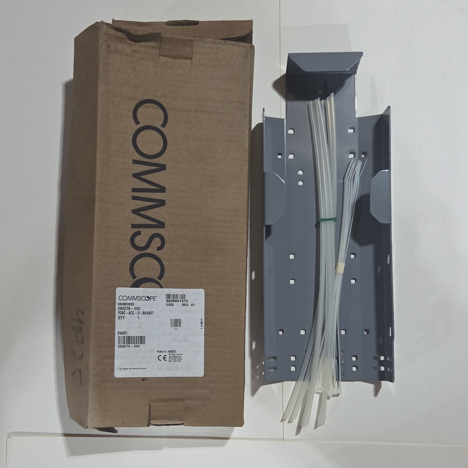 CommScope FOSC-ACC-D-Basket Slack Storage 089279-000 6008001975