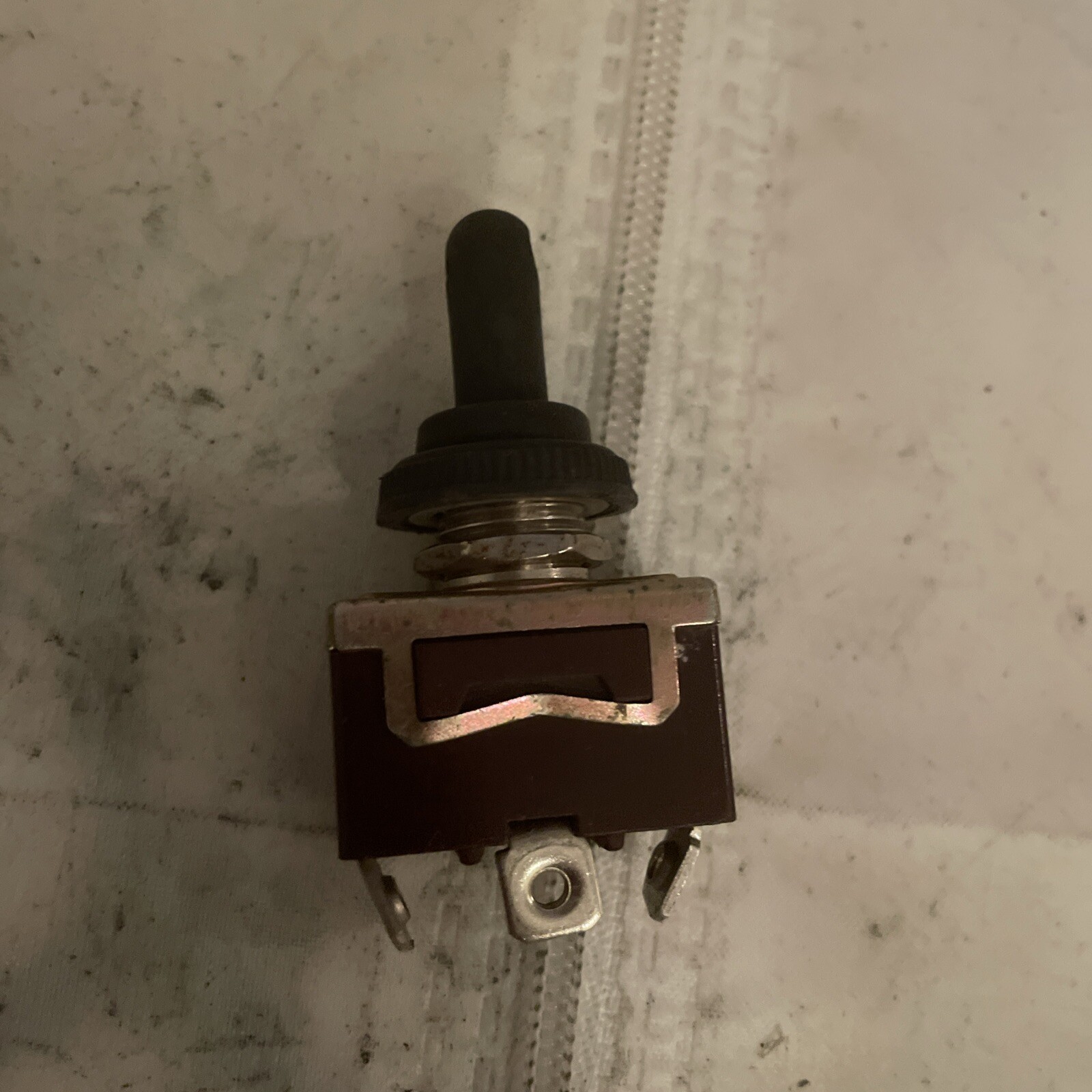 On Off High Low Switch For A Mobility Scooter P08