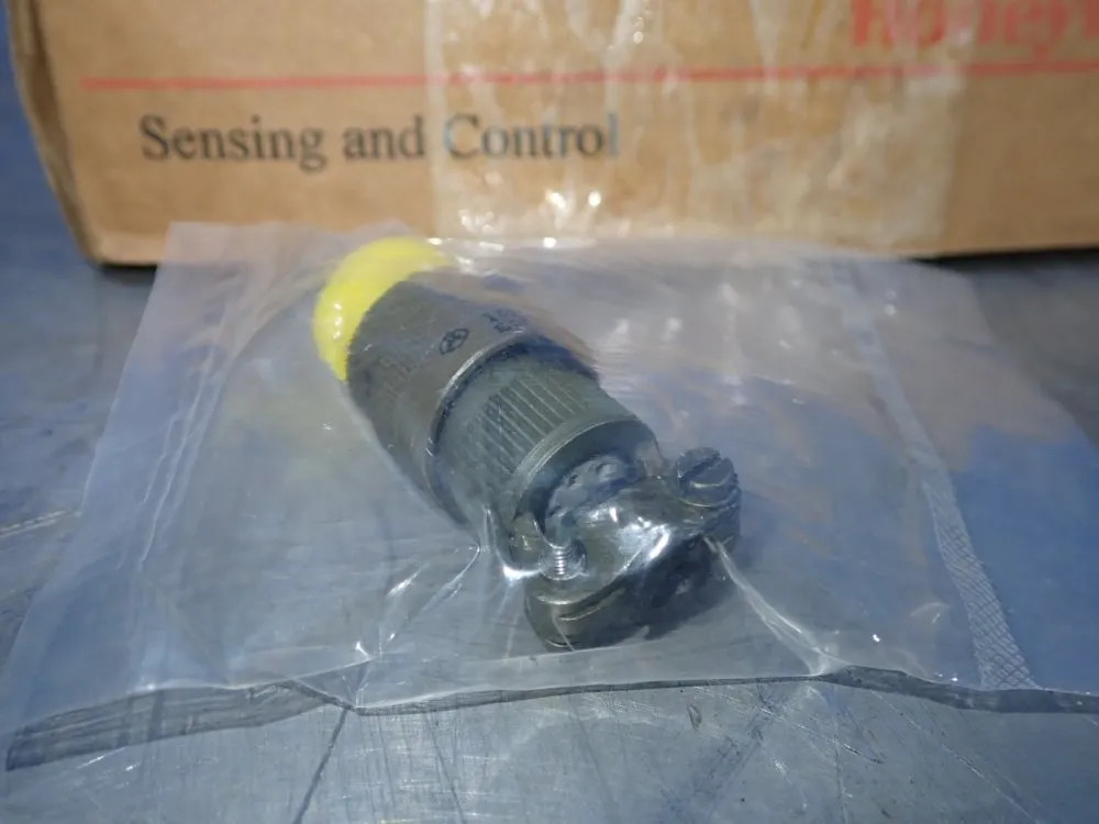 HONEYWELL CONNECTOR 62IN-16F-10-6S