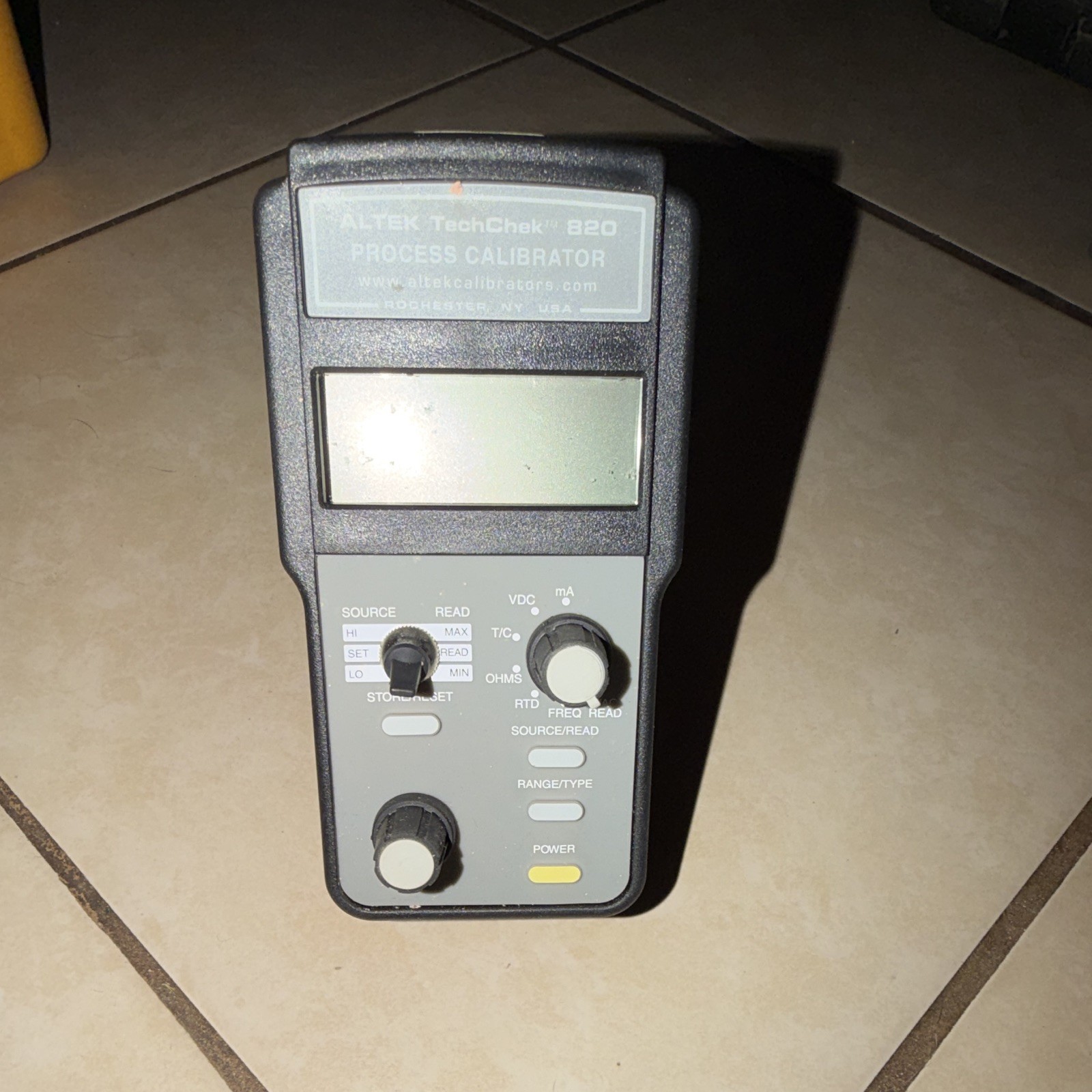 Altek TechChek 820 Process Calibrator, TechChek 820 Process Calibrator