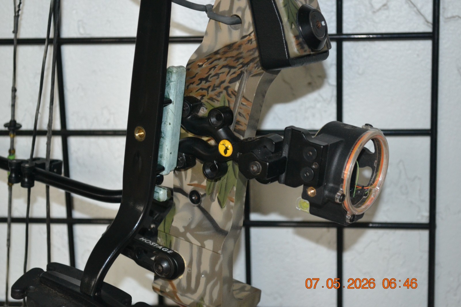 PSE sidewinder compound Bow Camo, with quiver fun shooter