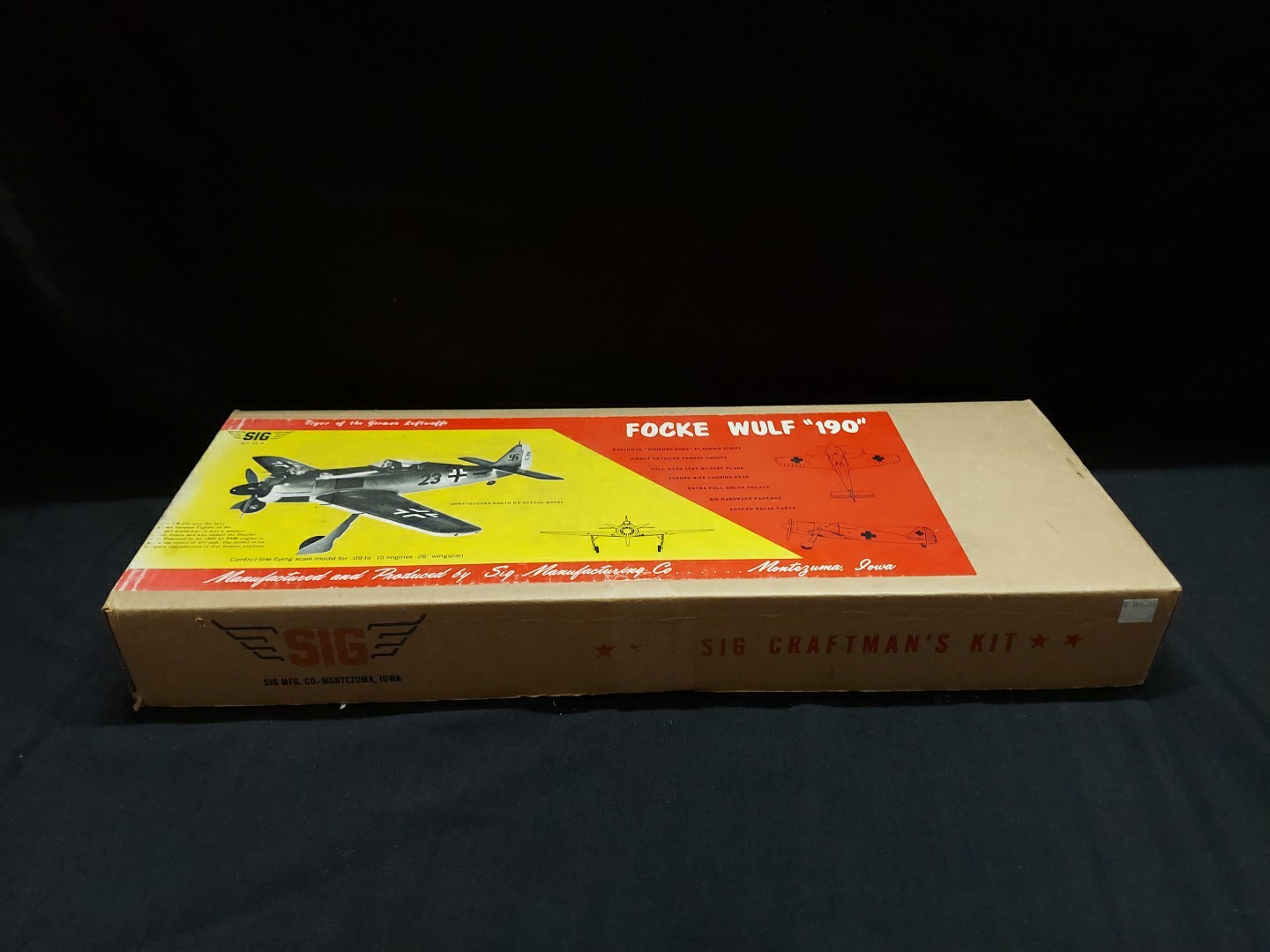 Tiger Of The German Luftwalle Focke Wulf "190 Plane Kit 26" WS Sig Craftman'sKit