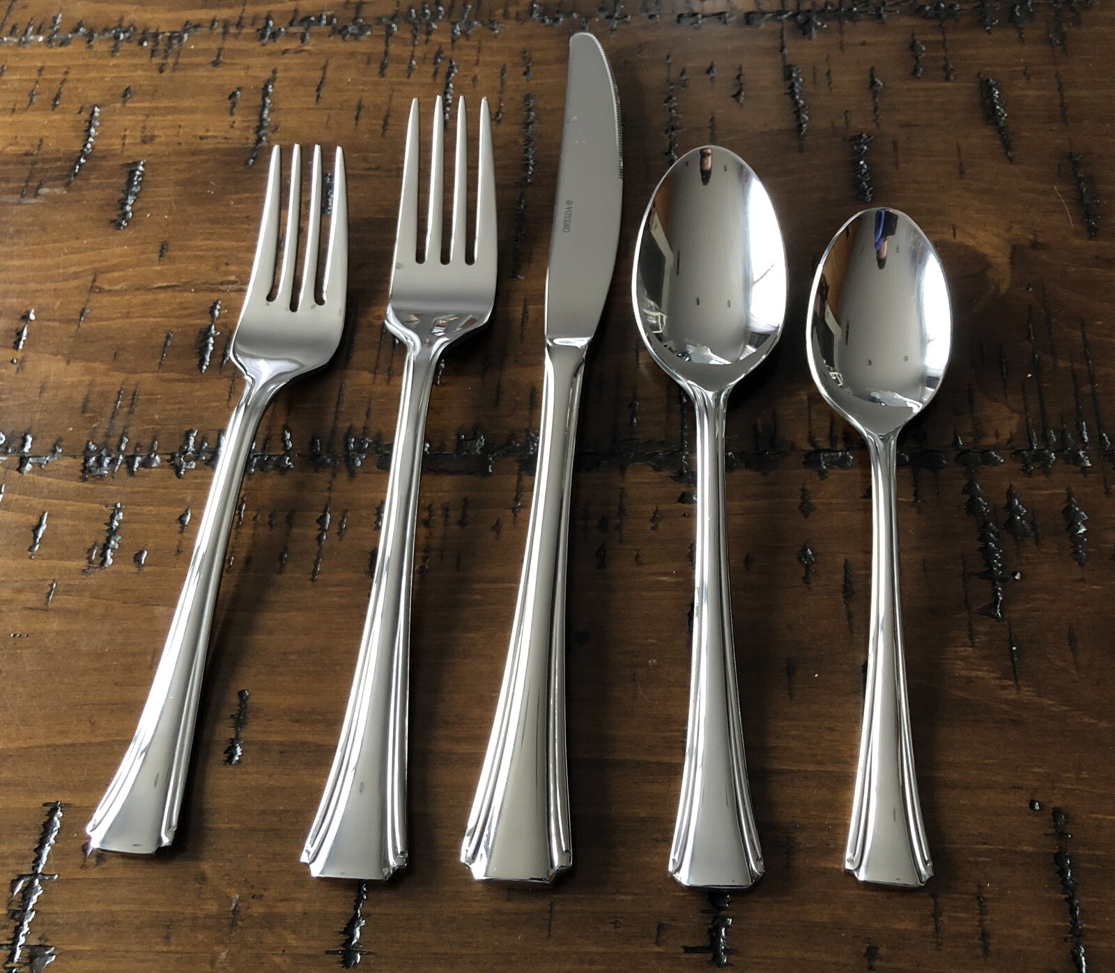 * NEW - ONEIDA - BORDEAUX -Flatware Silverware * OLD STOCK * CHOOSE CHOICE *