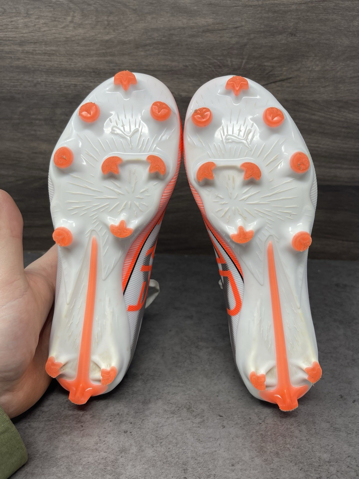 Puma Ultra 5 Match Soccer Cleats Mens Size 7 White Orange FG AG 108166-01