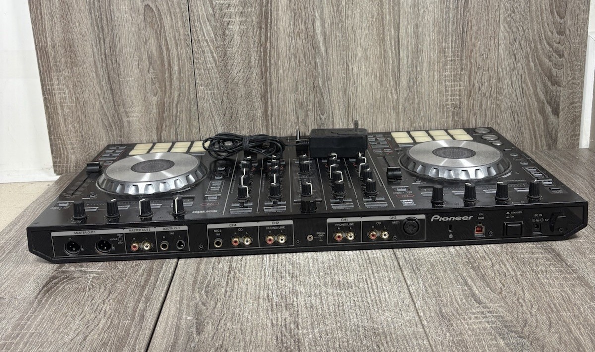 Pioneer DDJ-SX2 Performance DJ Controller With AC Power Adapter Tested.