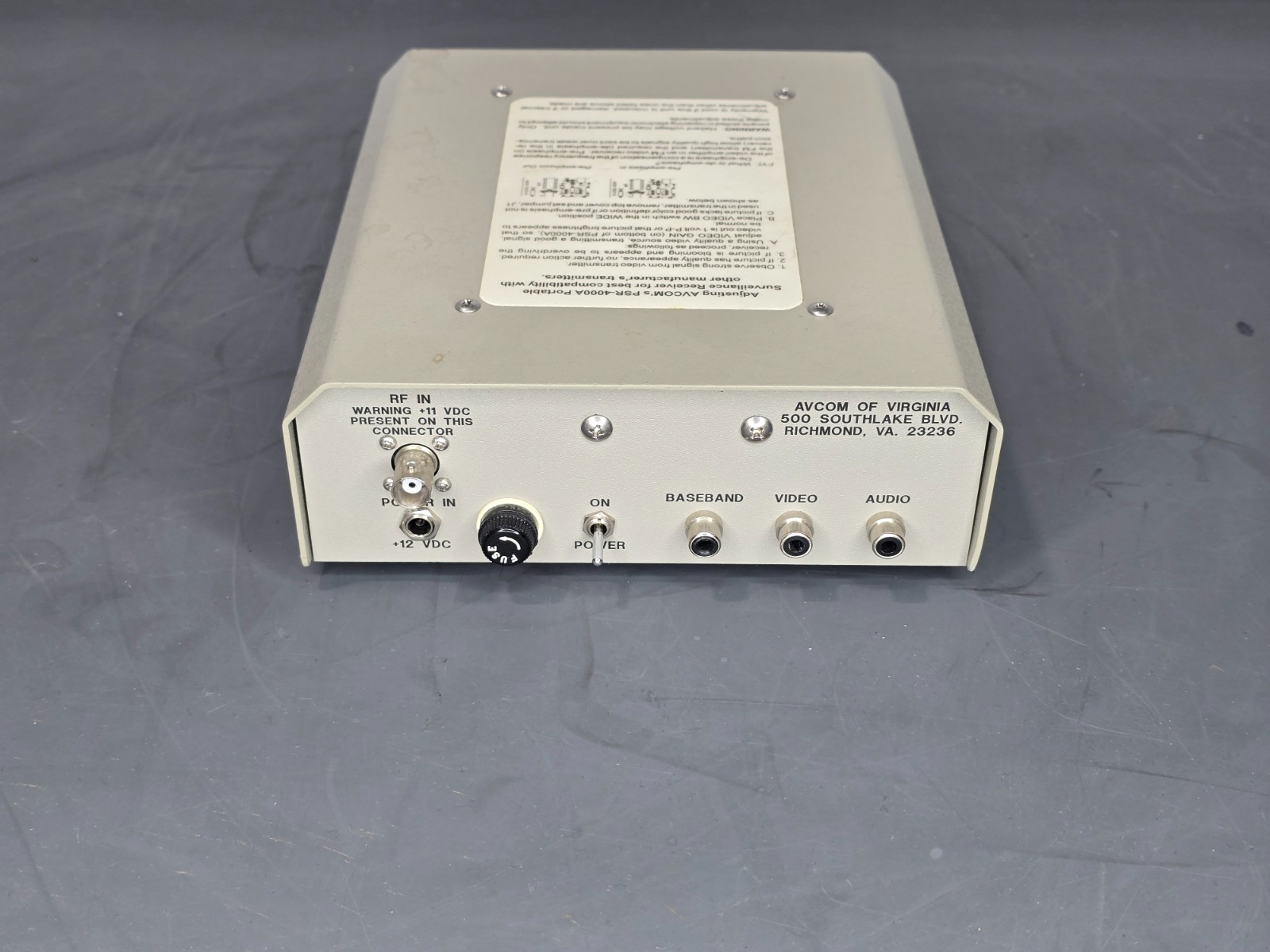 AVCOM PSR-4000A Portable Surveillance Receiver 12V DC Untested