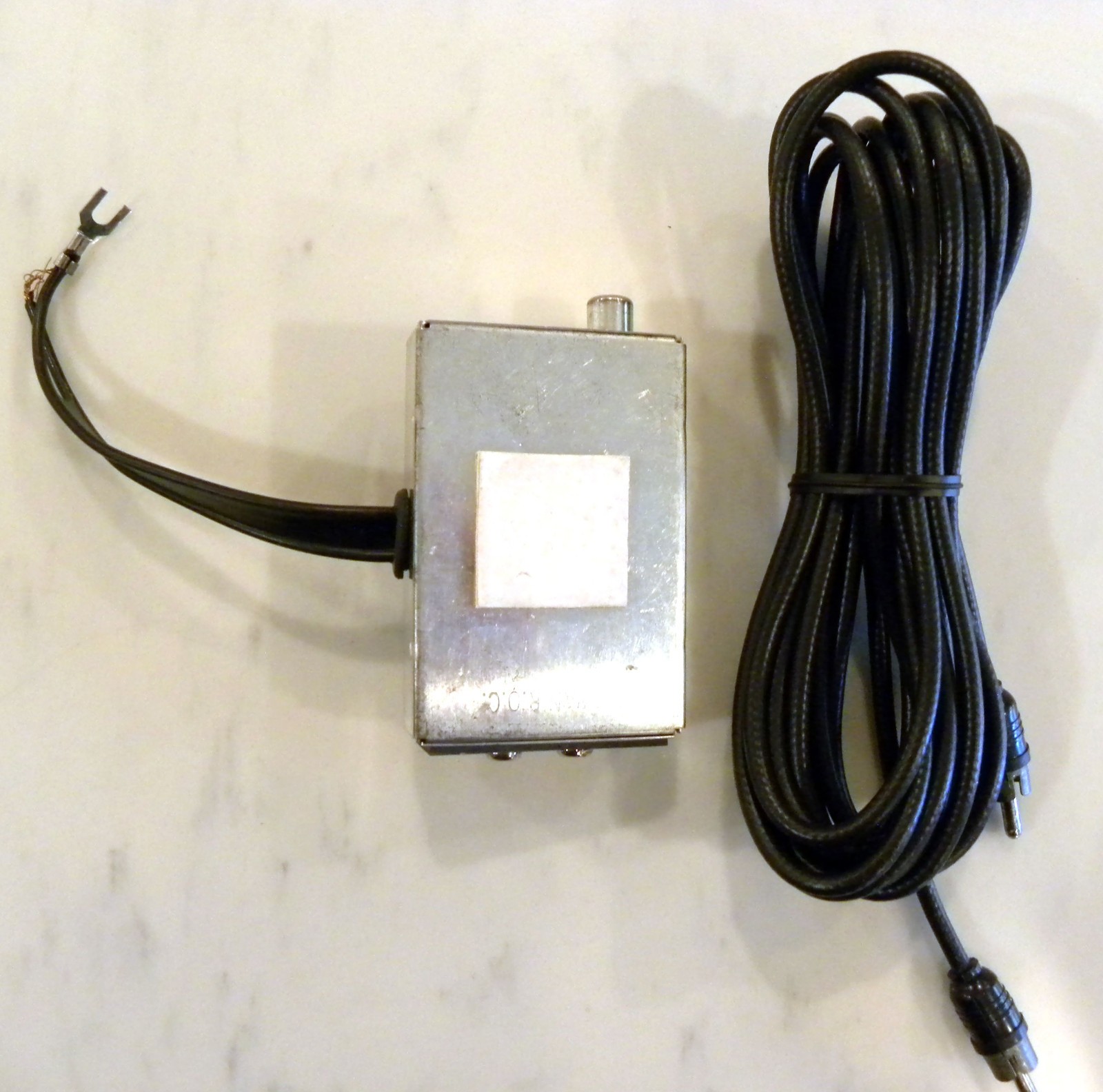 TV Video Game Computer RF Switch Box & Cable 2600/VCS/C64/Intelivision/Coleco/Jr