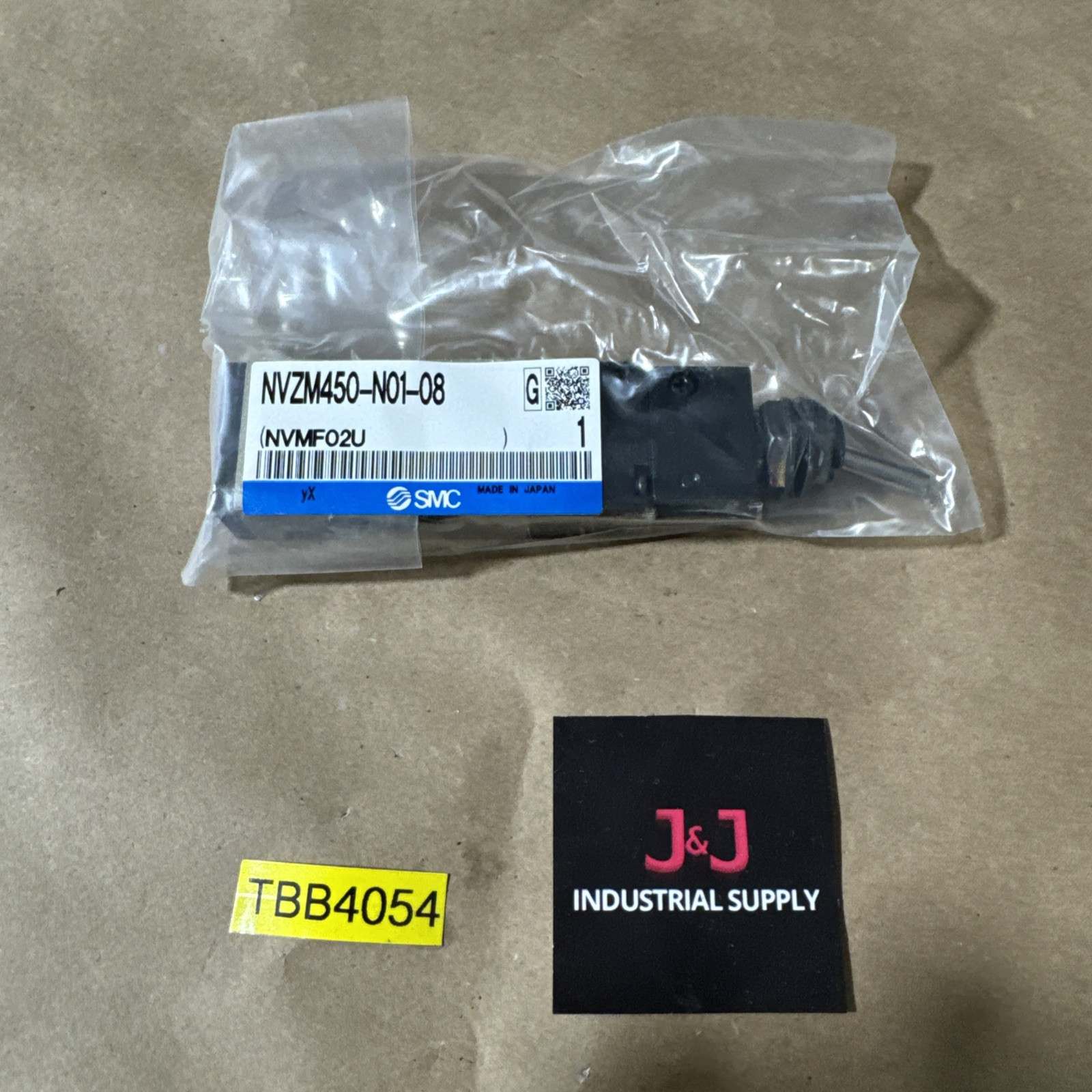 NEW SMC NVZM450-N01-08 5-Port Mechanical Valve 1/8" Warranty 🇺🇸