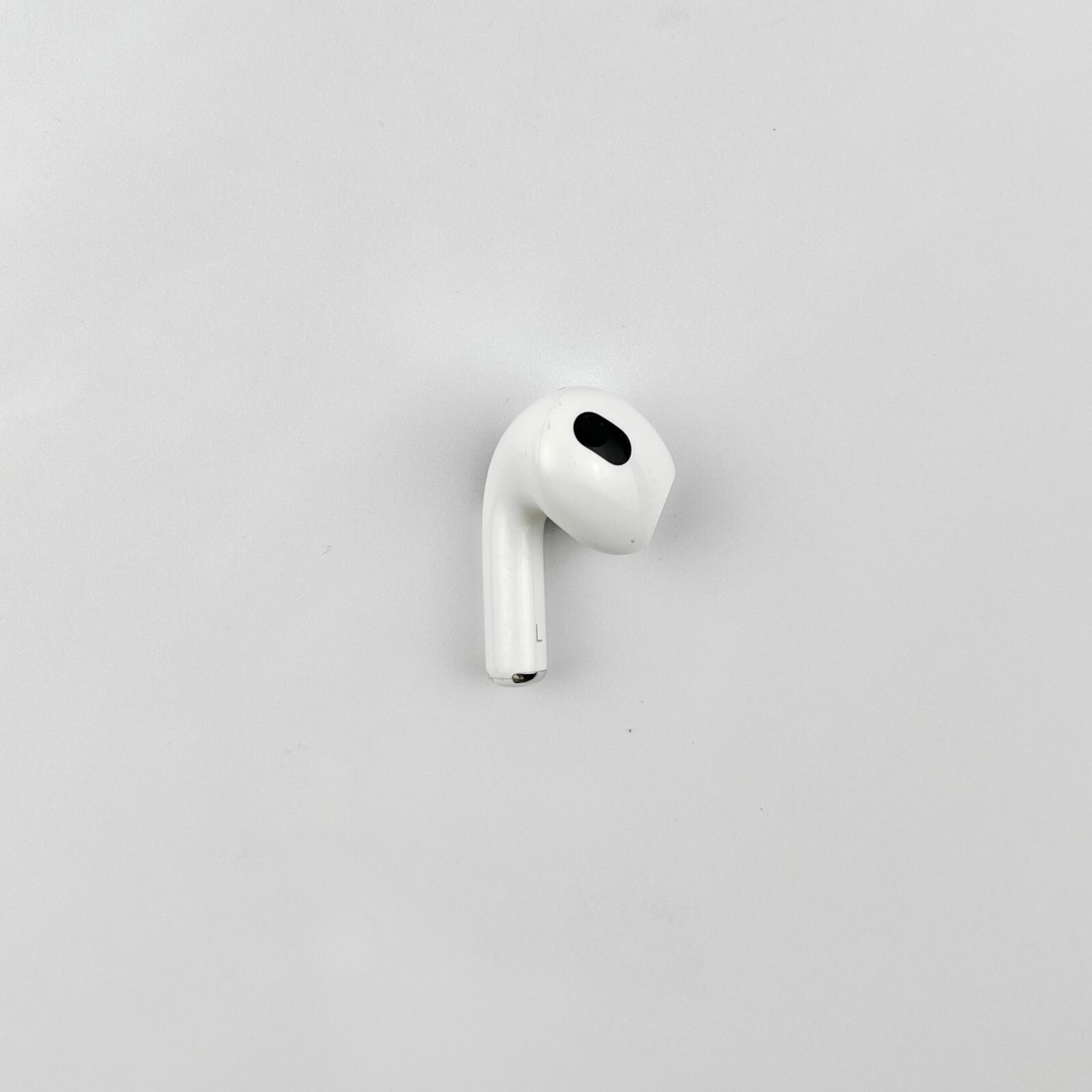 Apple AirPods 3rd Gen Genuine Charging Case Replacement Left AirPod A2564