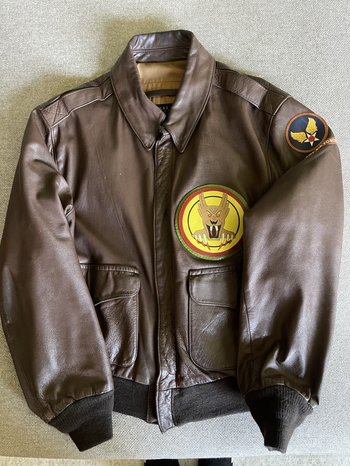 Reproduction WWII US Army Air Forces Type A-2 Brown Leather Bomber Jacket