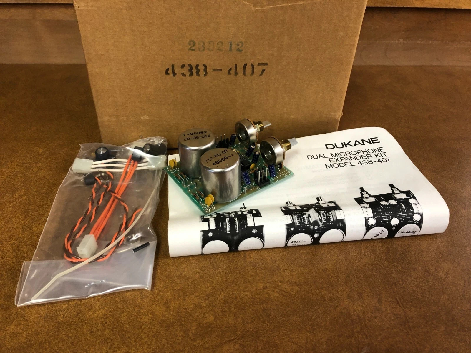 Dukane 438-407 Dual Microphone Expander Kit for 1A729 or 1A731 Amplifiers