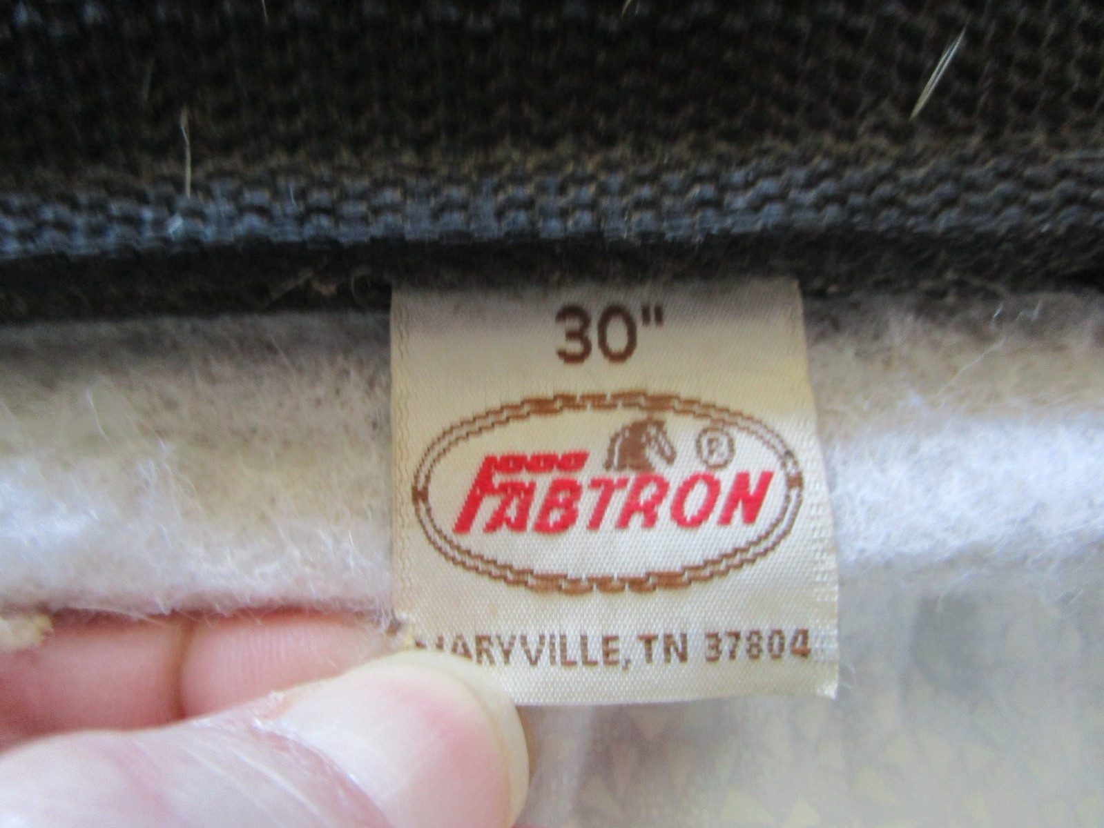 30" FABTRON BROWN WESTERN FELT CINCH