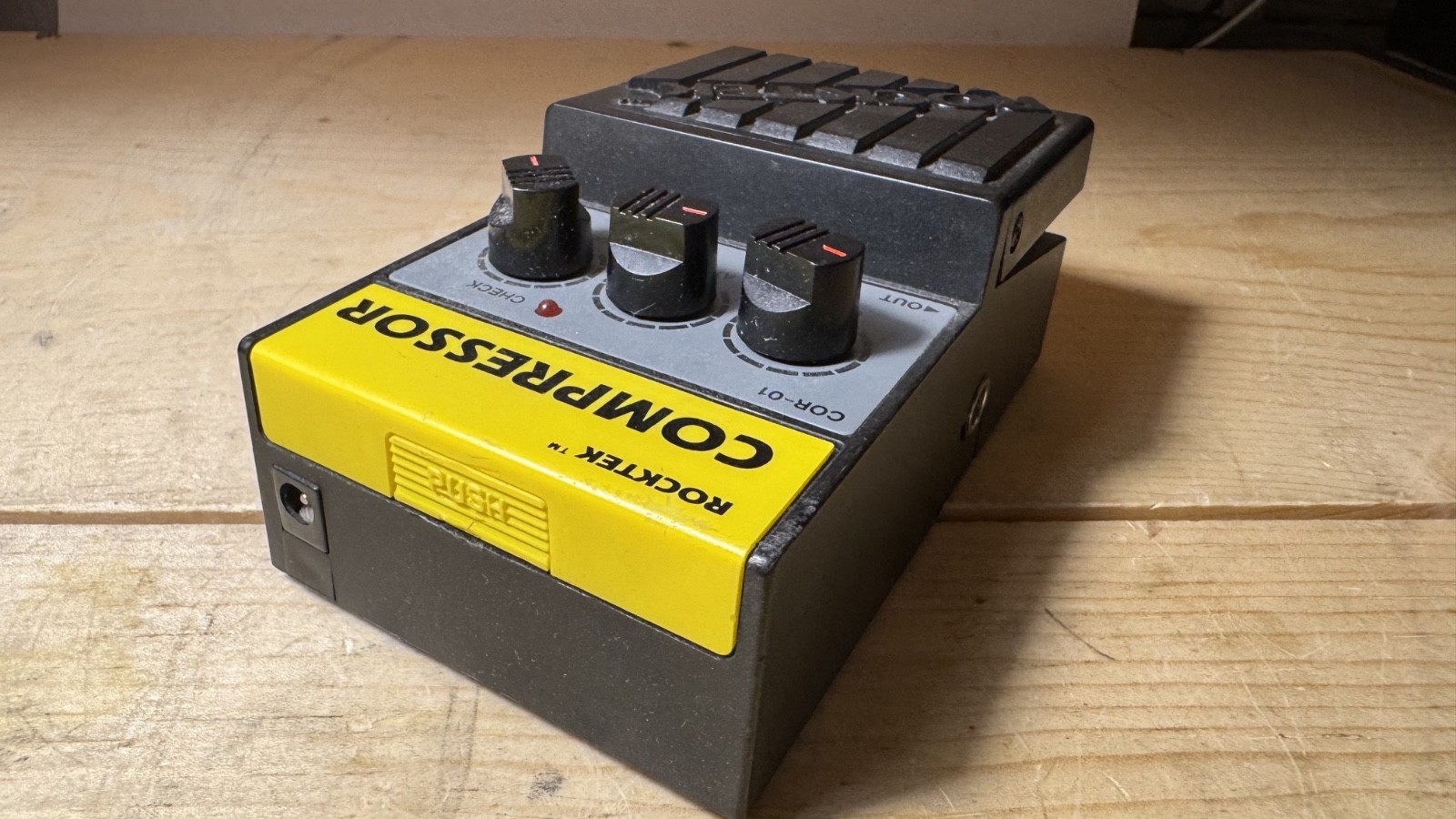 RockTek COR-01 Vintage Compressor
