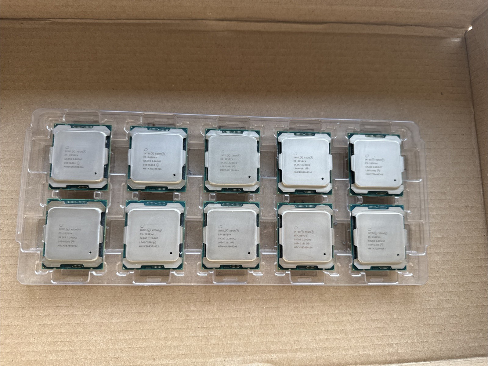 Lot Of 11 SR2N3 Intel Xeon E5-2650 v4 12-Core 2.20GHz L3 Cache Socket Processor