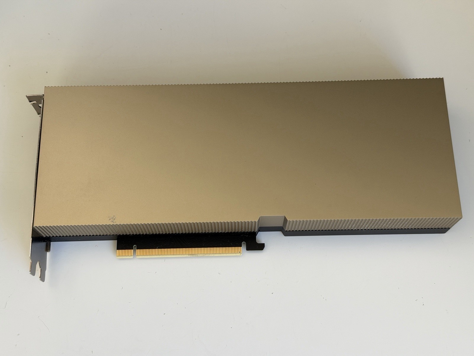 NVIDIA A40 48GB GDDR6 699-2G133 PG133C 2-slot Server Graphics Card CUDA GPU