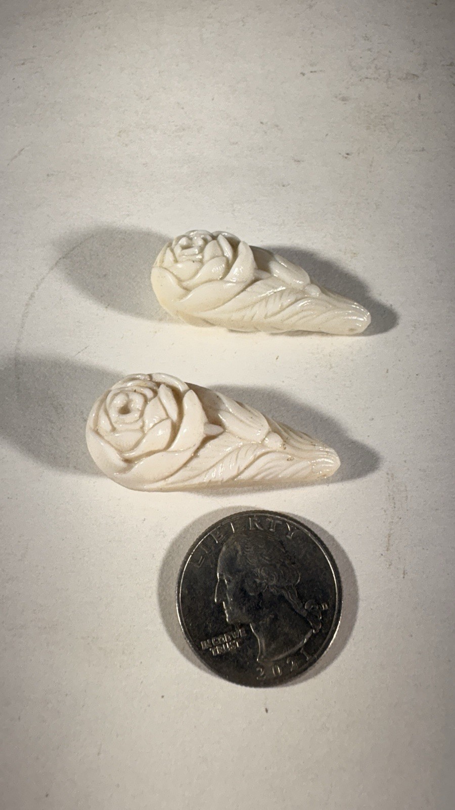 2 New glass ivory look floral lamp finial dangle part S