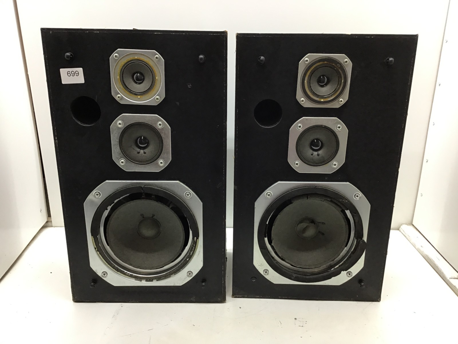 MCS 683-8231 Speakers - Pair
