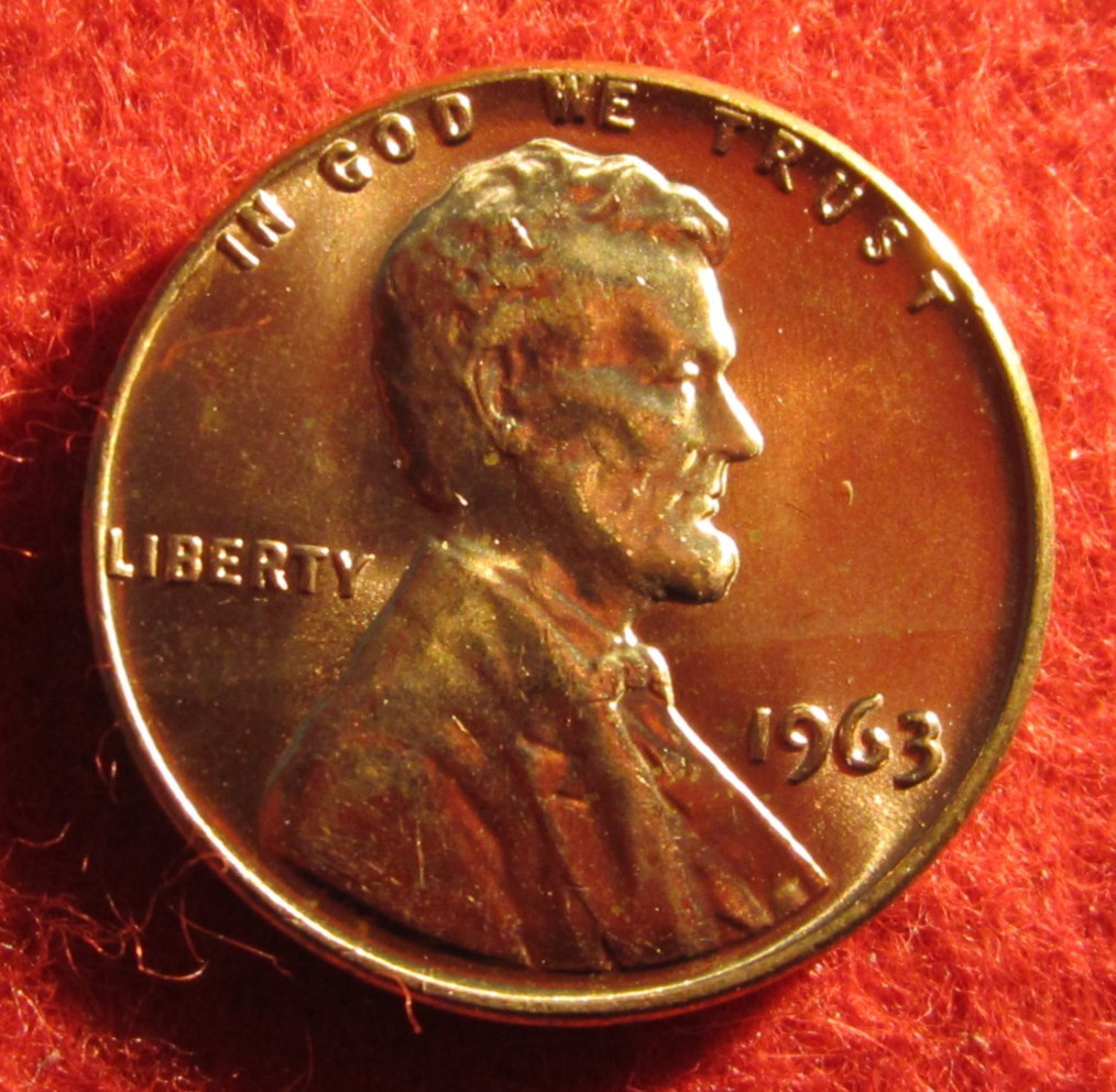 1963 (P) Lincoln Memorial Cent/Penny -  Uncirculated - Red - Actual Coin C1084