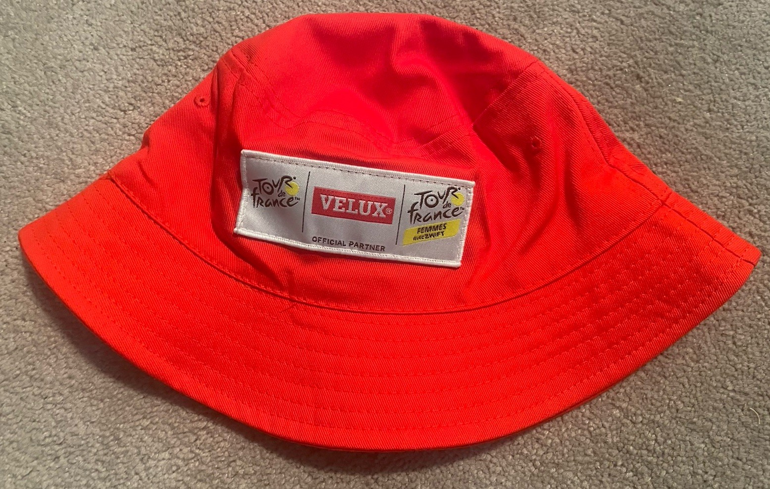 TOUR de FRANCE Velux Cycling Bucket Hat Bob New