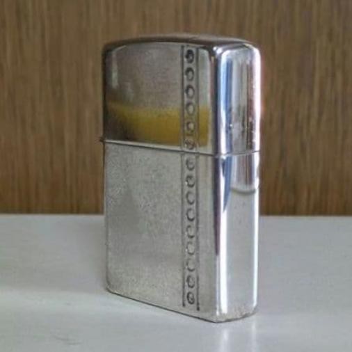 Zippo rhinestone lighter made in 2013